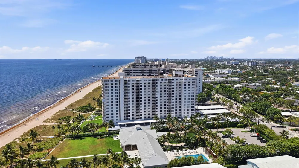 5200 OCEAN BOULEVARD #914A Lauderdale By The Sea, FL 33308