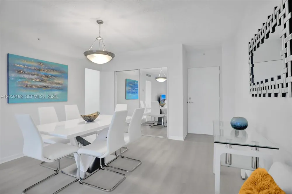 3000 S Ocean Dr #412 (Available Sep 1) Hollywood, FL 33019