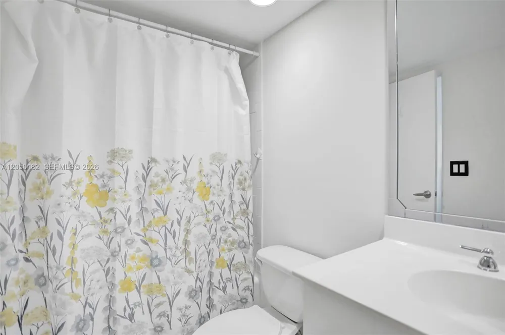 3000 S Ocean Dr #412 (Available Sep 1) Hollywood, FL 33019