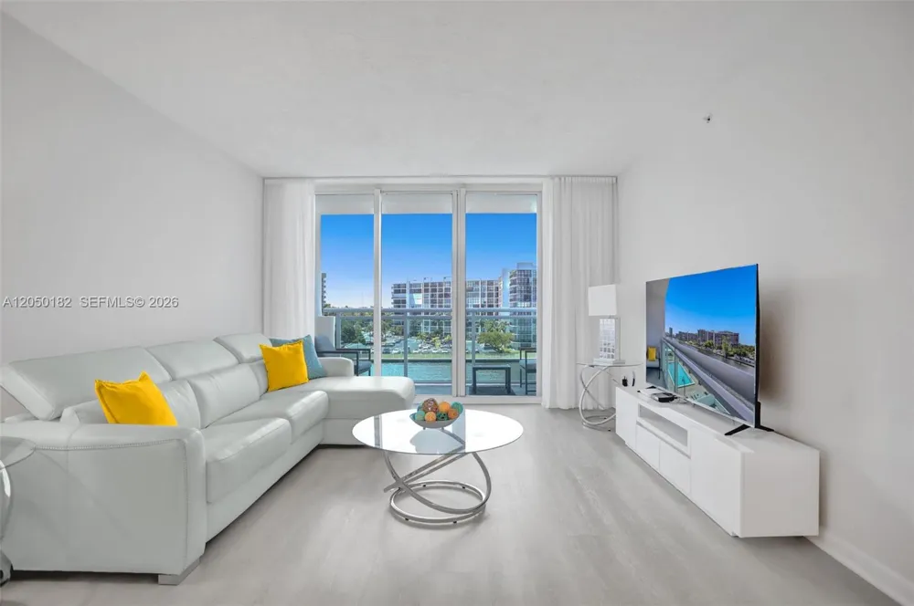 3000 S Ocean Dr #412 (Available Sep 1) Hollywood, FL 33019