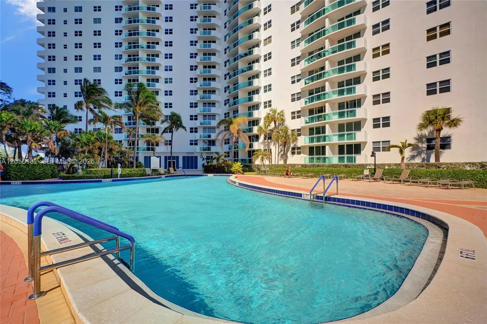 3000 S Ocean Dr #412 (Available Sep 1) Hollywood, FL 33019