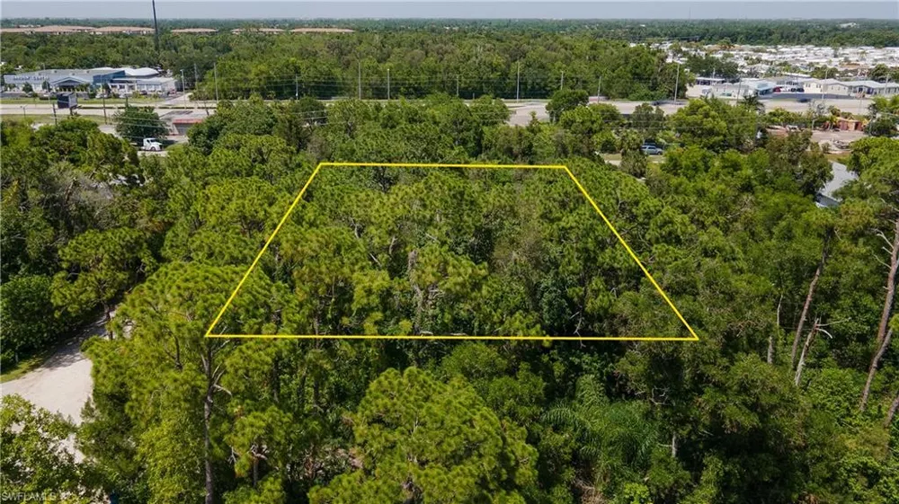 20190 Trailside Drive Estero, FL 33928