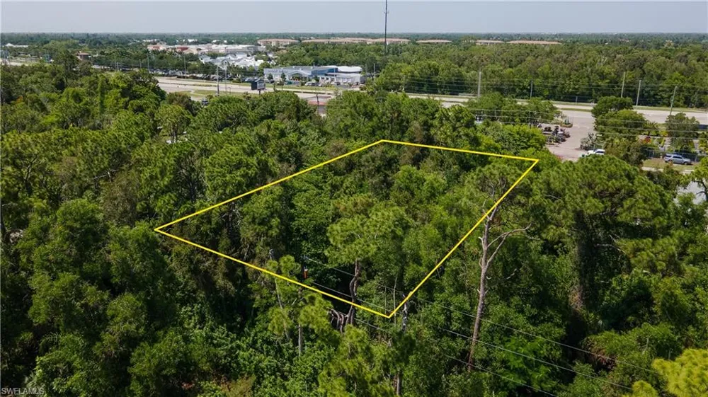 20190 Trailside Drive Estero, FL 33928