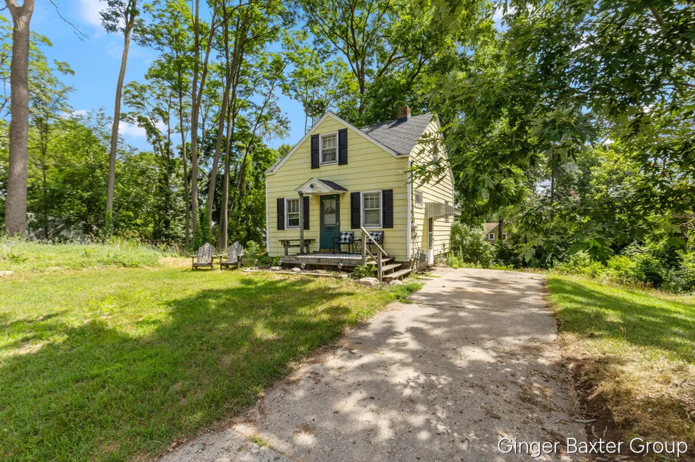 2600 Day Avenue NW Walker City, MI 49544