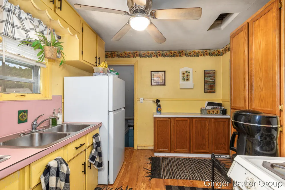 2600 Day Avenue NW Walker City, MI 49544