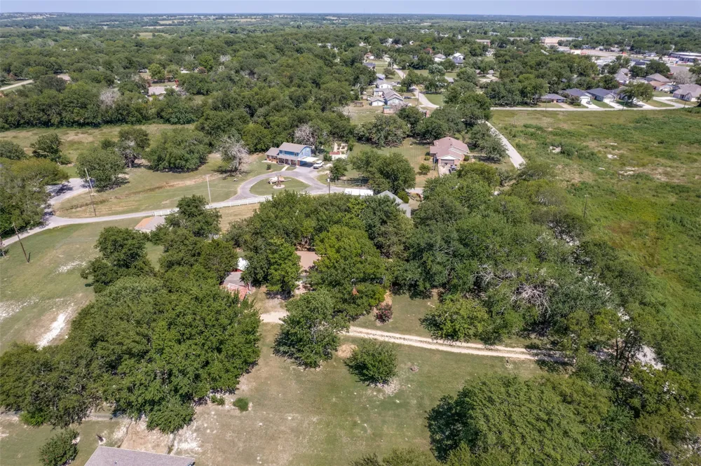 402 Jones Street Tom Bean, TX 75489