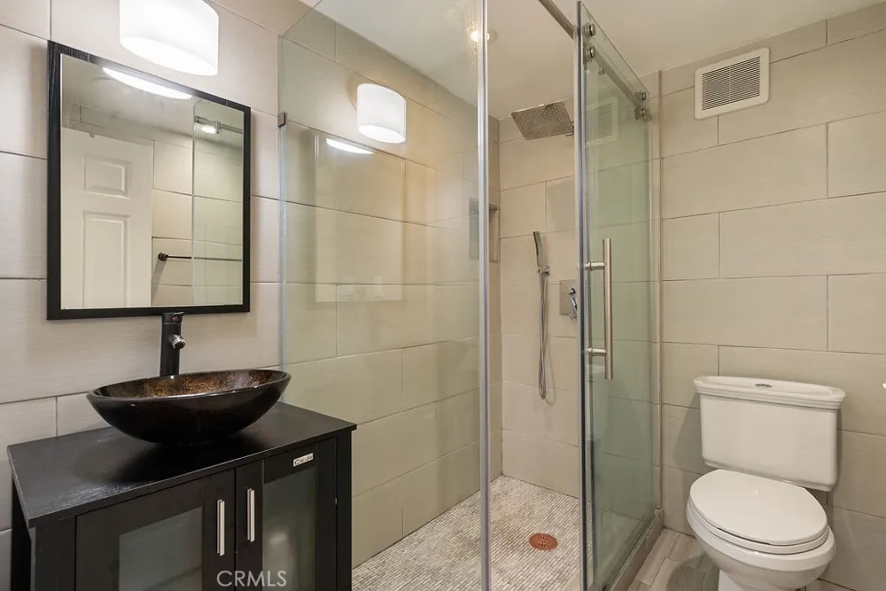 4019 Barrett Road Los Angeles, CA 90032