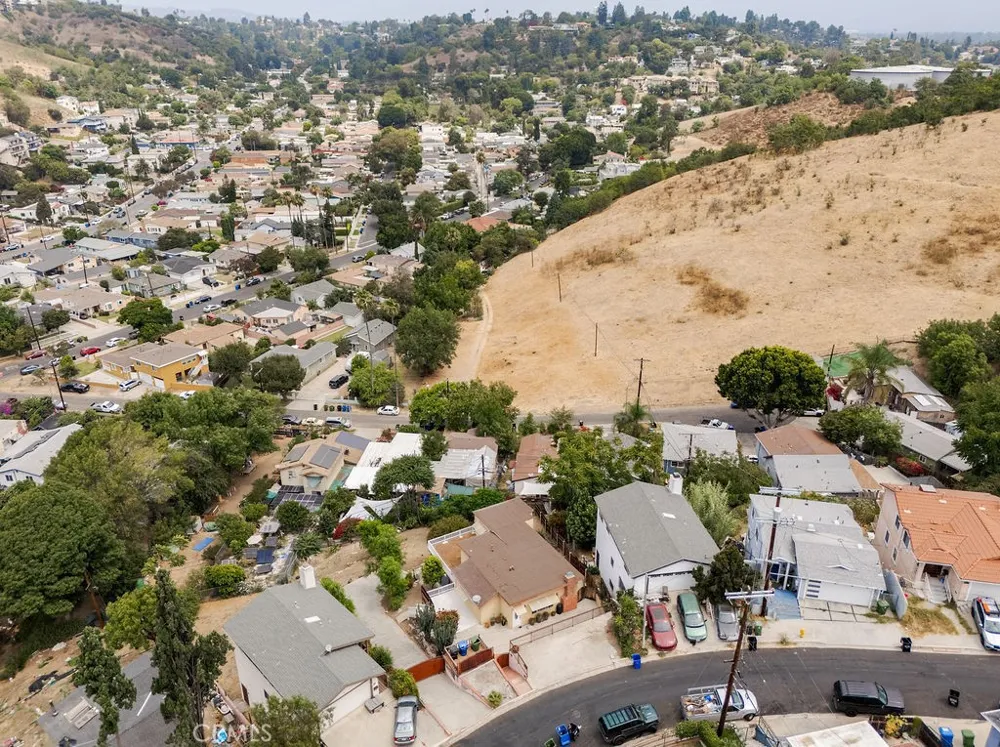 4019 Barrett Road Los Angeles, CA 90032