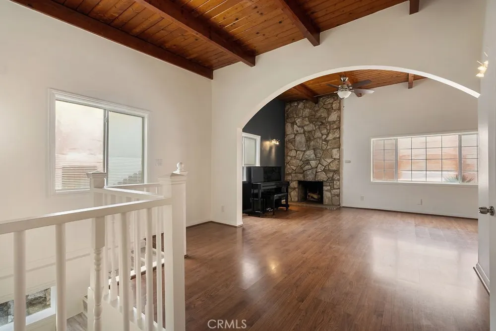 4019 Barrett Road Los Angeles, CA 90032