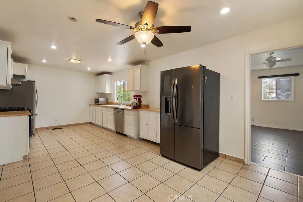 4019 Barrett Road Los Angeles, CA 90032