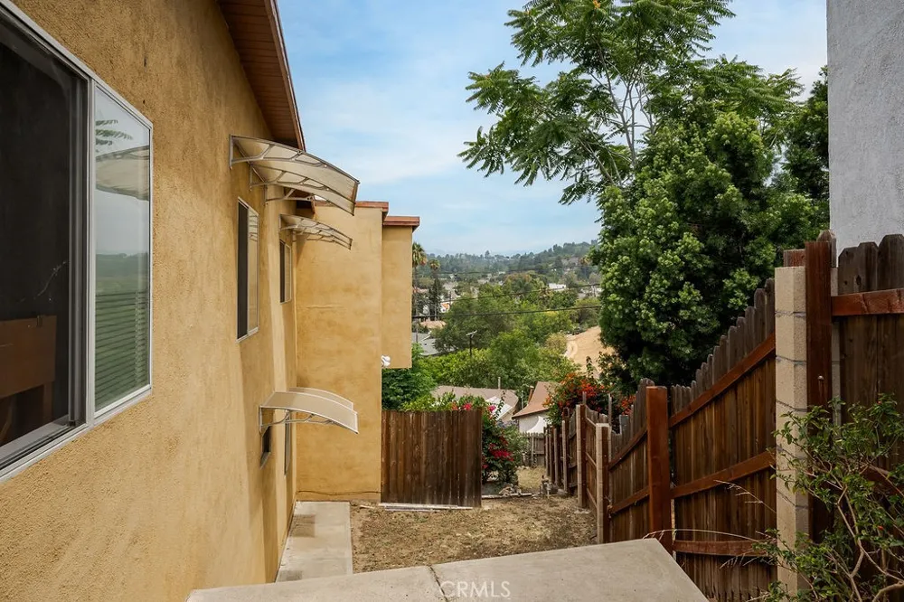 4019 Barrett Road Los Angeles, CA 90032
