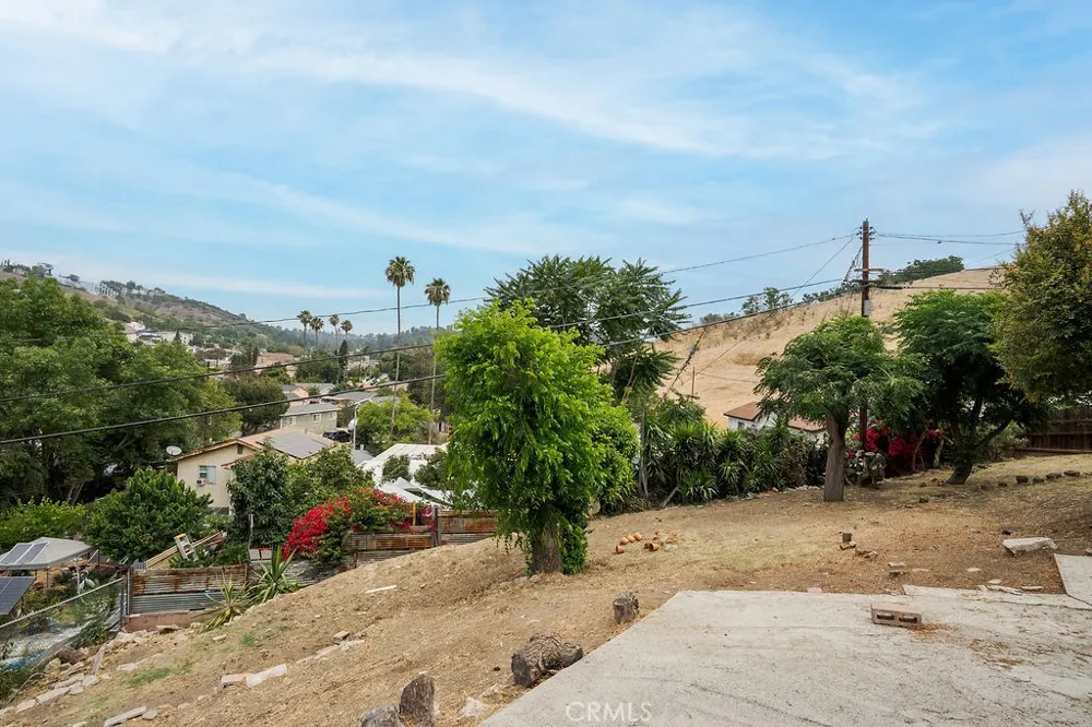 4019 Barrett Road Los Angeles, CA 90032