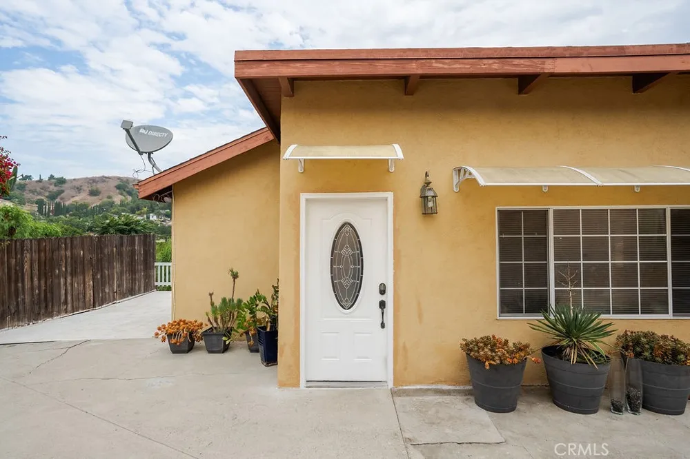 4019 Barrett Road Los Angeles, CA 90032