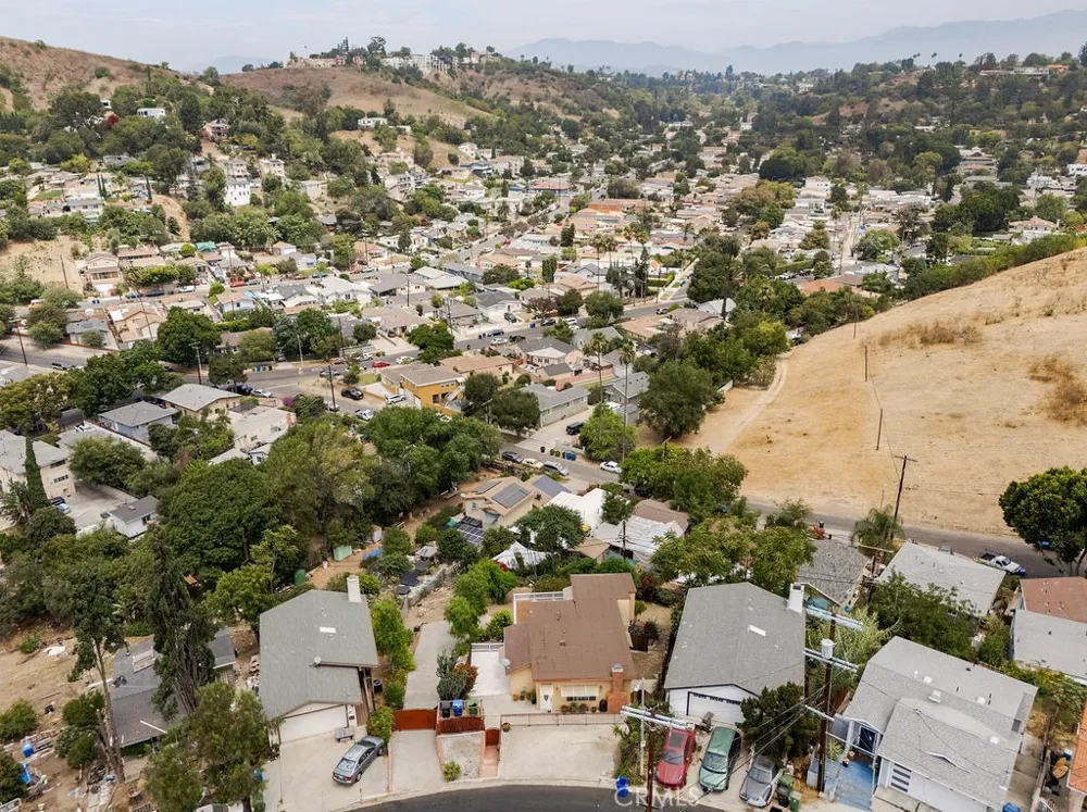 4019 Barrett Road Los Angeles, CA 90032