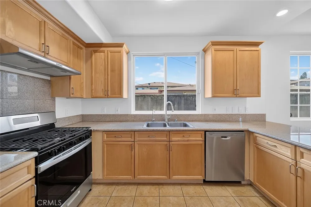 1328 S Del Mar San Gabriel, CA 91776