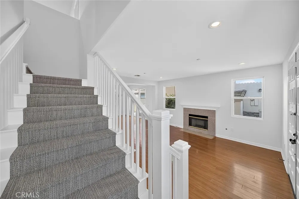 1328 S Del Mar San Gabriel, CA 91776