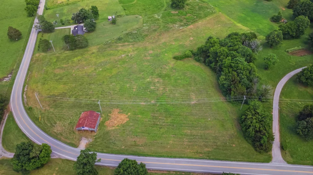 10 Flat Creek Road Spring Hill, TN 37174