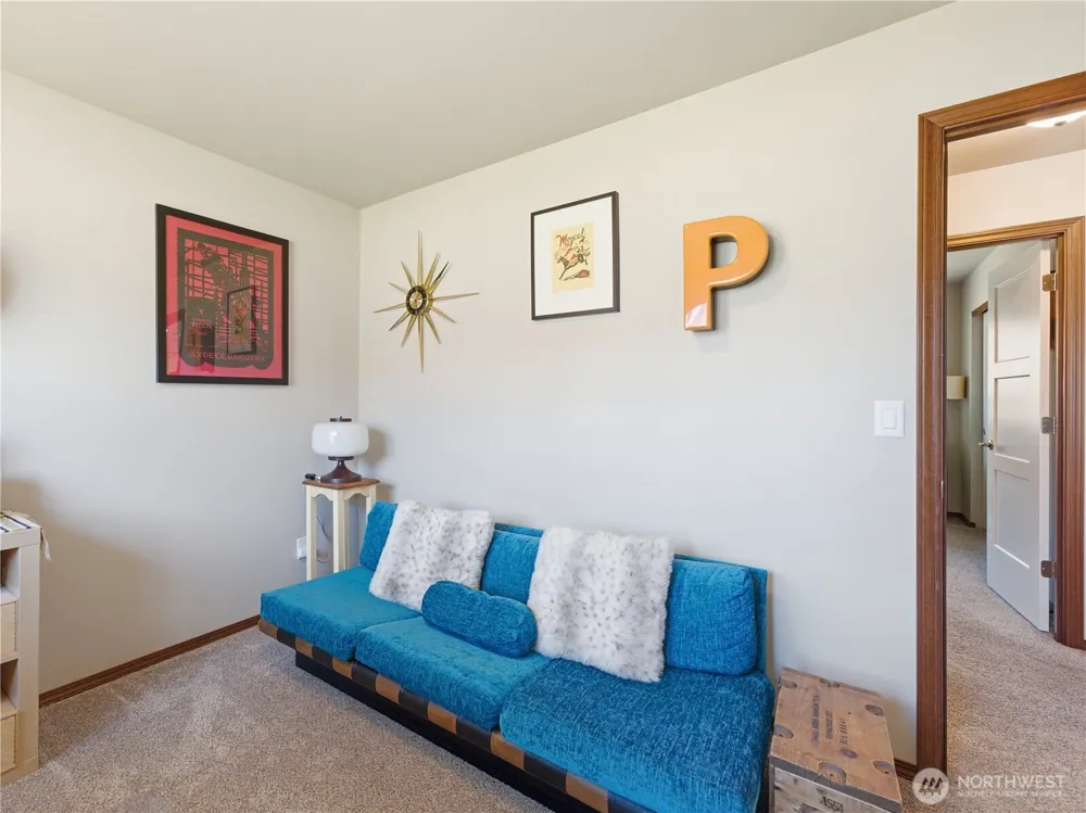 159 George Loop Rock Island, WA 98850