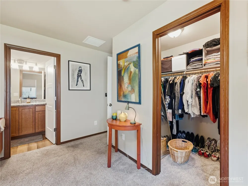 159 George Loop Rock Island, WA 98850