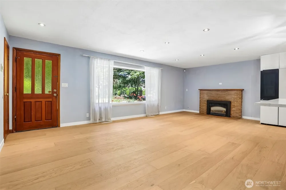 16220 Ambaum Boulevard S Burien, WA 98148