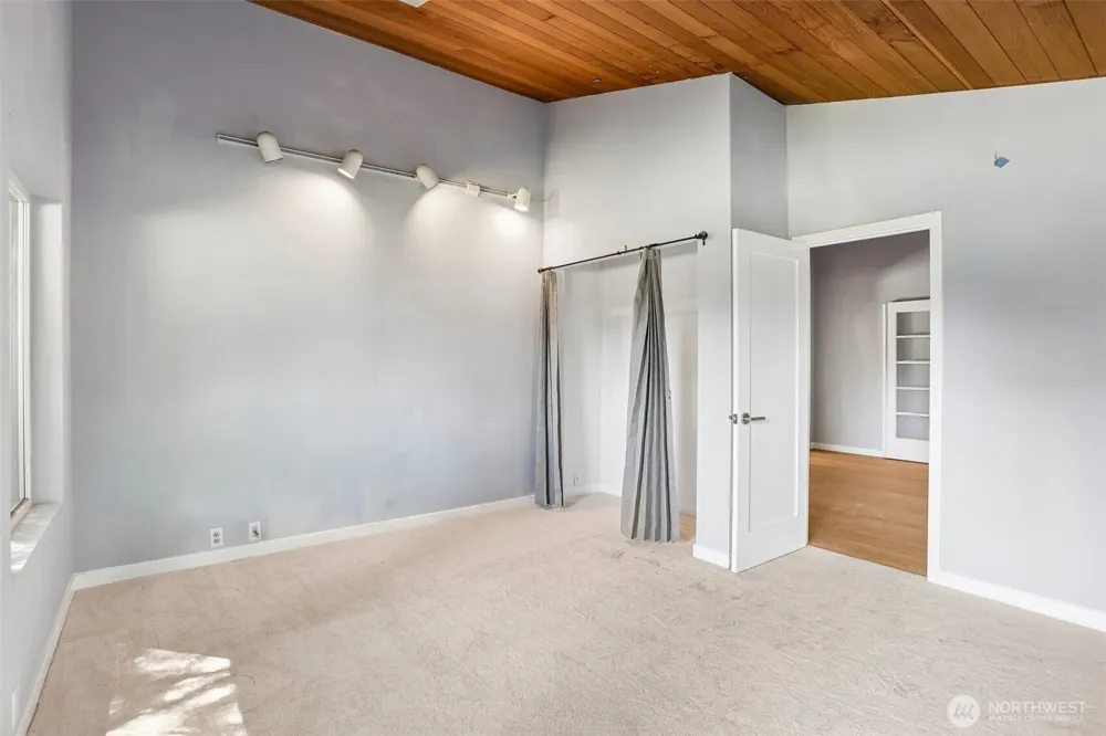 16220 Ambaum Boulevard S Burien, WA 98148