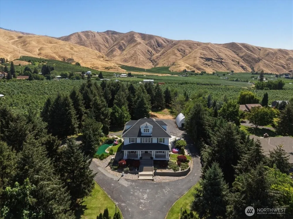 5397 Hughes Road Cashmere, WA 98815