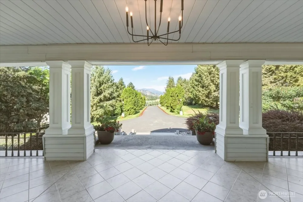 5397 Hughes Road Cashmere, WA 98815