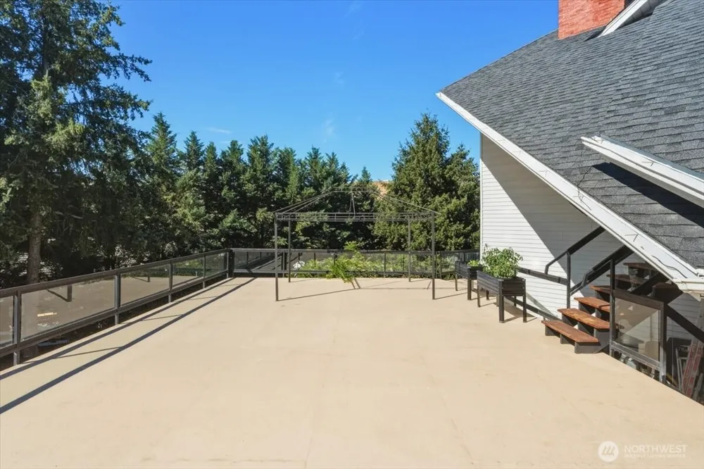 5397 Hughes Road Cashmere, WA 98815