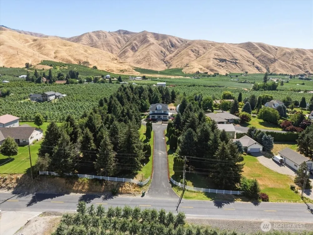 5397 Hughes Road Cashmere, WA 98815