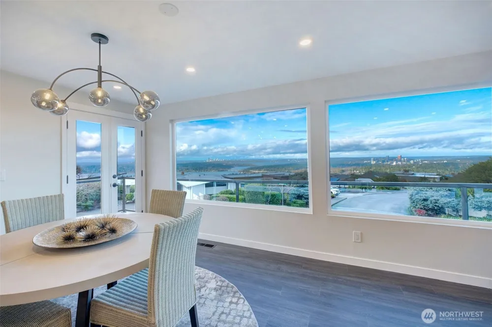 13901 Somerset Lane SE Bellevue, WA 98006