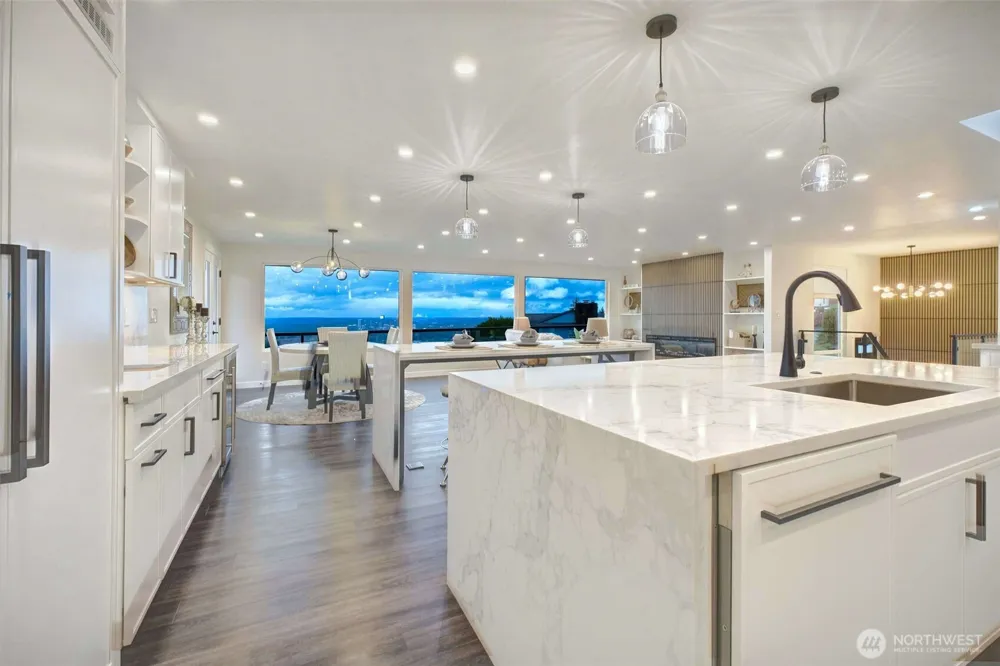 13901 Somerset Lane SE Bellevue, WA 98006
