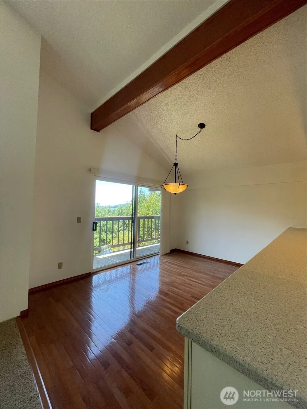2151 Raymond-South Bend Road Raymond, WA 98577