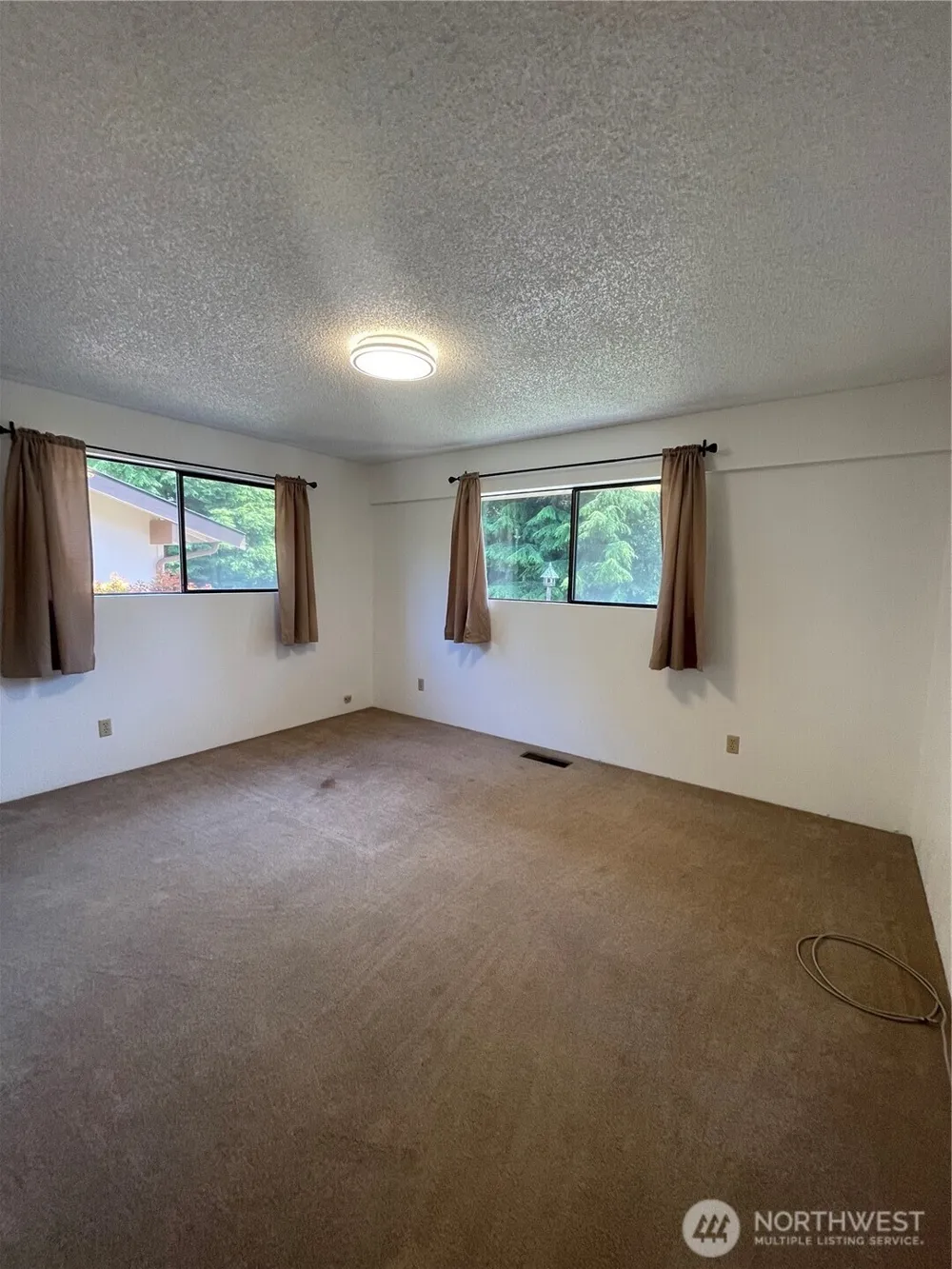 2151 Raymond-South Bend Road Raymond, WA 98577