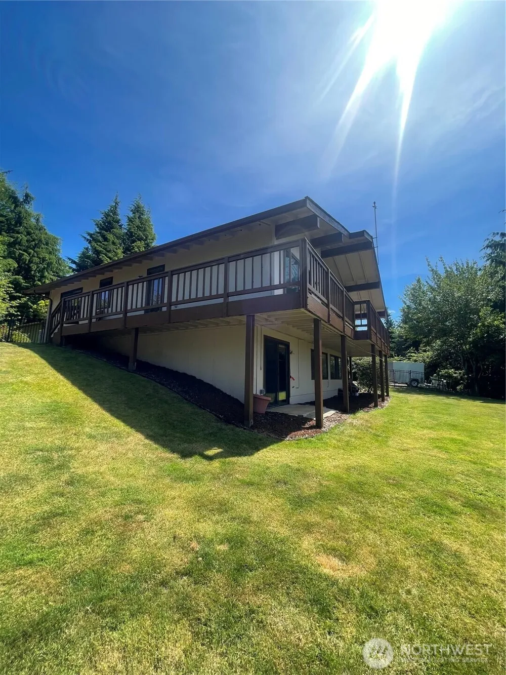 2151 Raymond-South Bend Road Raymond, WA 98577