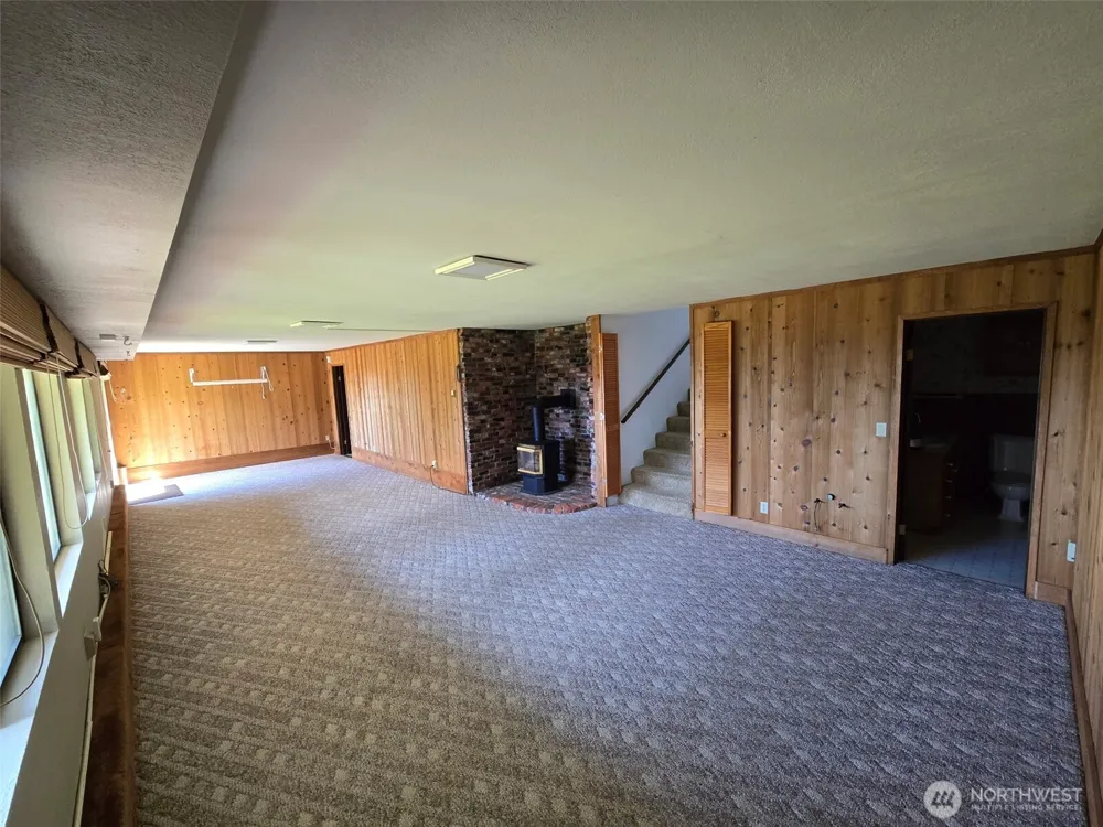 2151 Raymond-South Bend Road Raymond, WA 98577