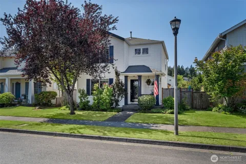 2887 Martin Street