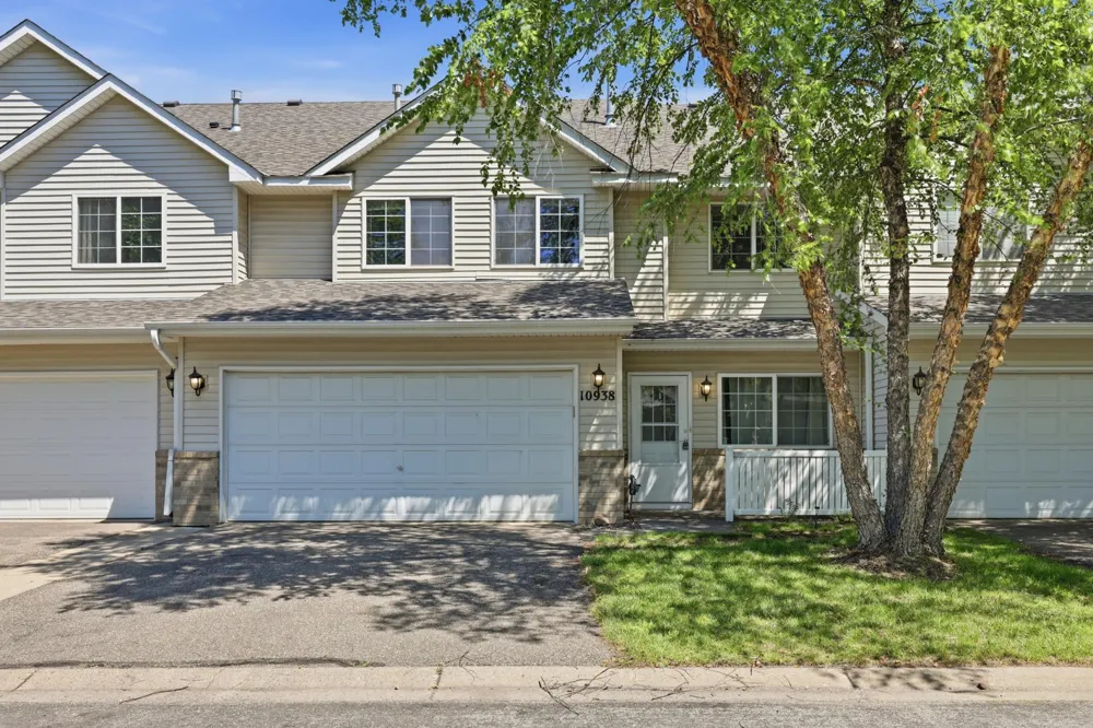 10938 181st Lane NW Elk River, MN 55330