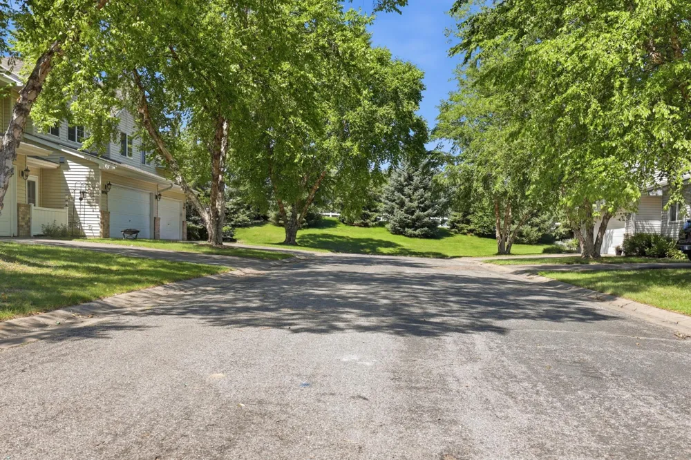 10938 181st Lane NW Elk River, MN 55330