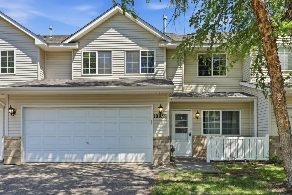 10938 181st Lane NW Elk River, MN 55330