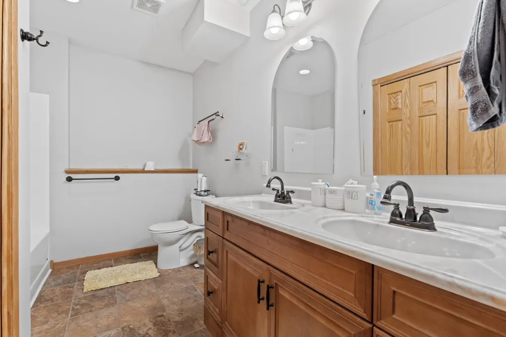 209 Luella Place NE Stewartville, MN 55976