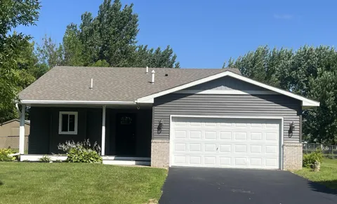 1300 Honeysuckle Lane SE
