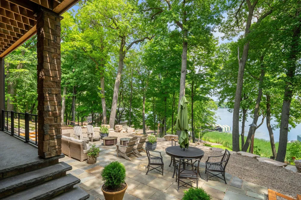 860 Windjammer Lane Orono, MN 55364