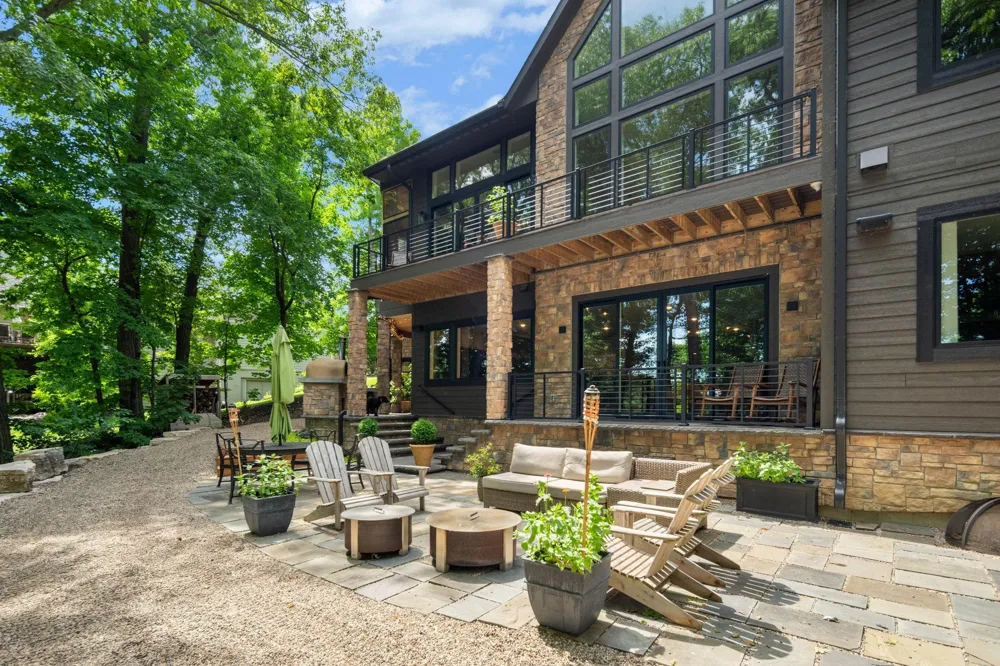 860 Windjammer Lane Orono, MN 55364