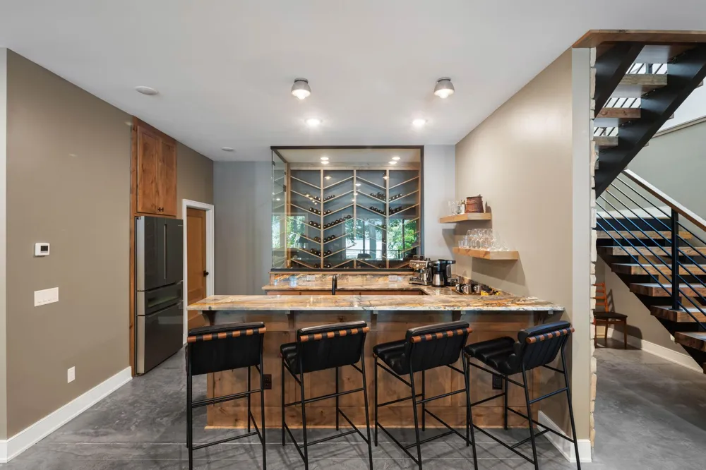 860 Windjammer Lane Orono, MN 55364
