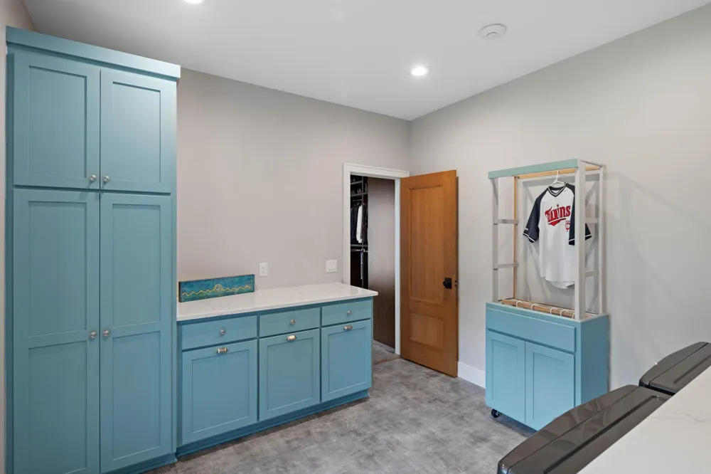 860 Windjammer Lane Orono, MN 55364