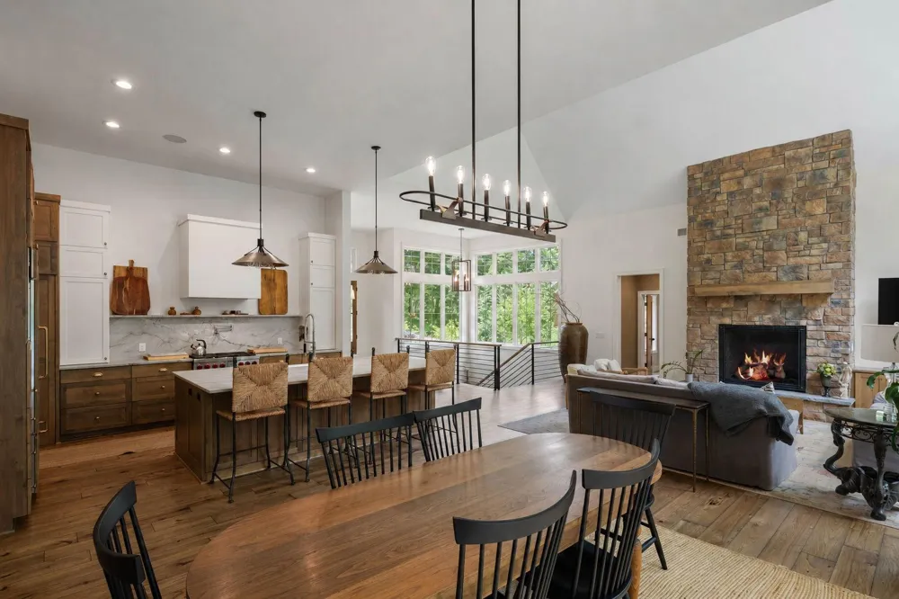 860 Windjammer Lane Orono, MN 55364