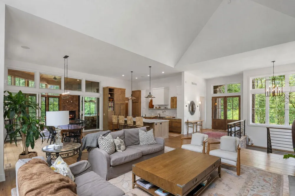 860 Windjammer Lane Orono, MN 55364