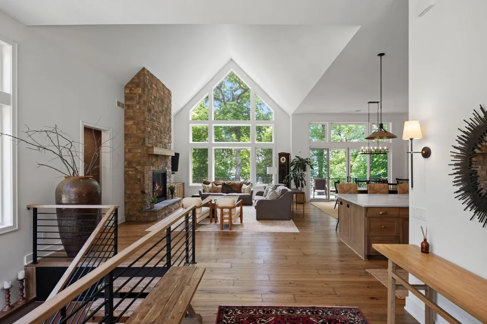 860 Windjammer Lane Orono, MN 55364