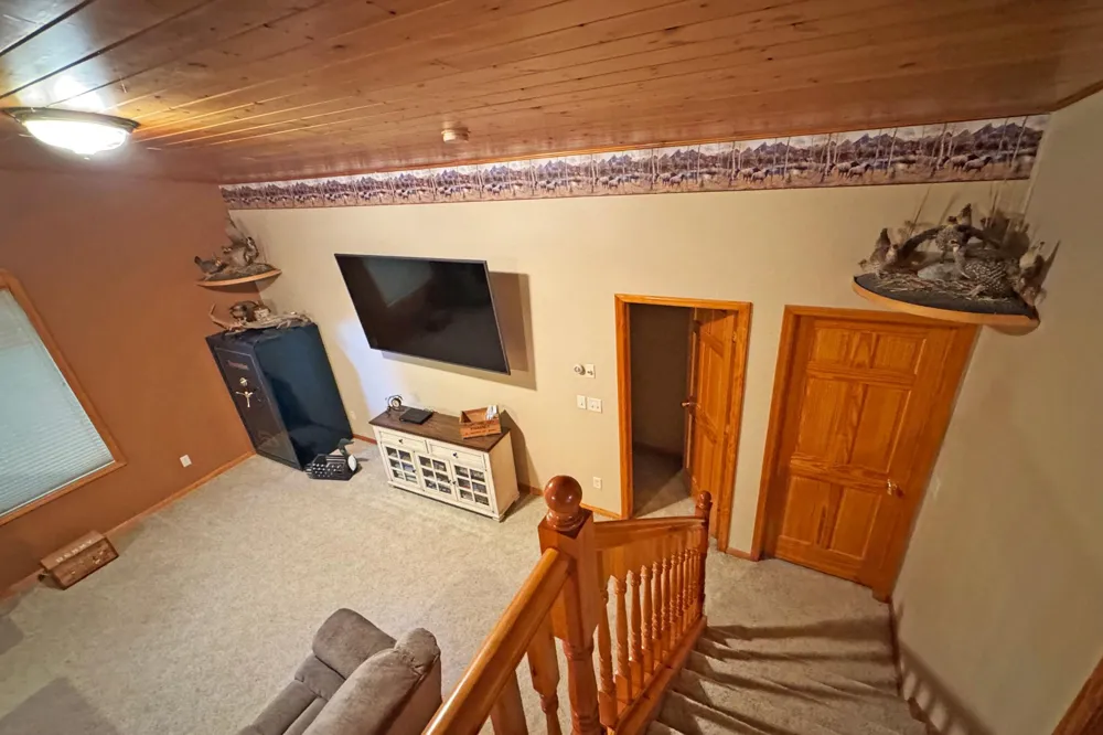 1298 210th Avenue Ogilvie, MN 56358