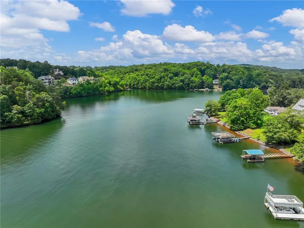 8083 Beachwood Drive Murrayville, GA 30564